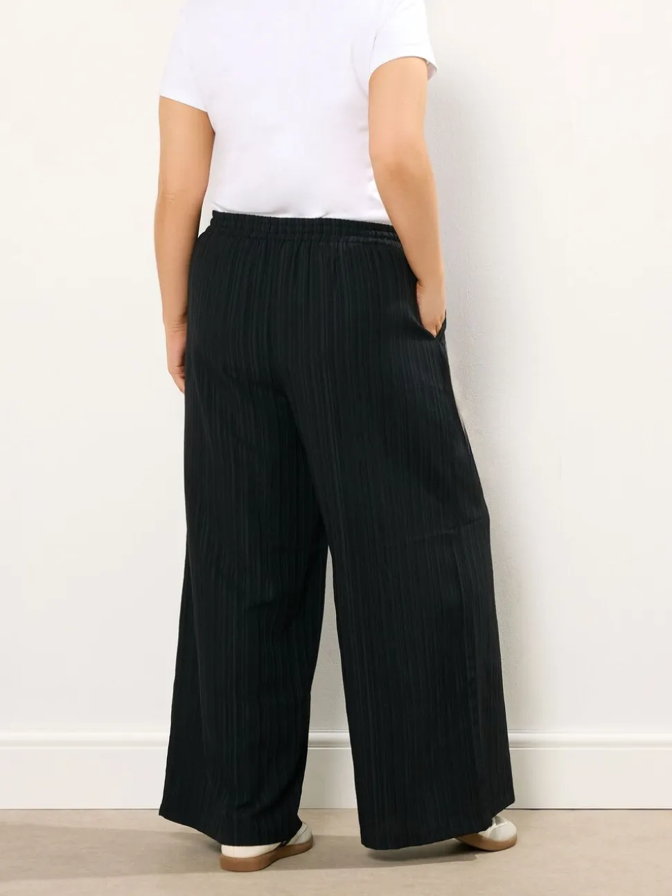 Noir - Pantalon large Yours Curve froissé