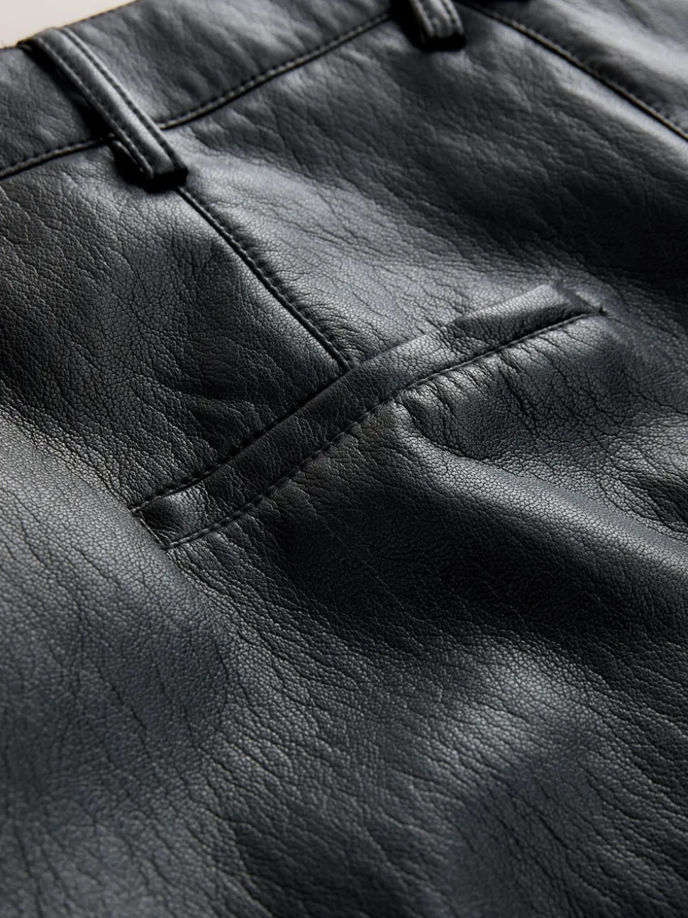 Noir - Pantalon Regular en similicuir à jambe large