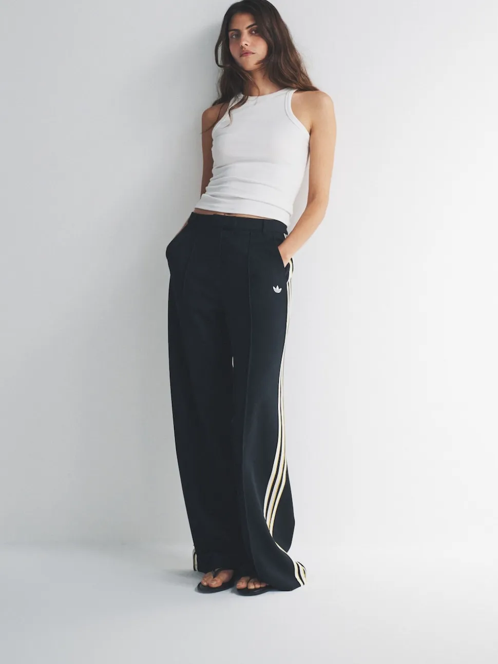 Noir - Pantalons Habillés Adidas Original Manager