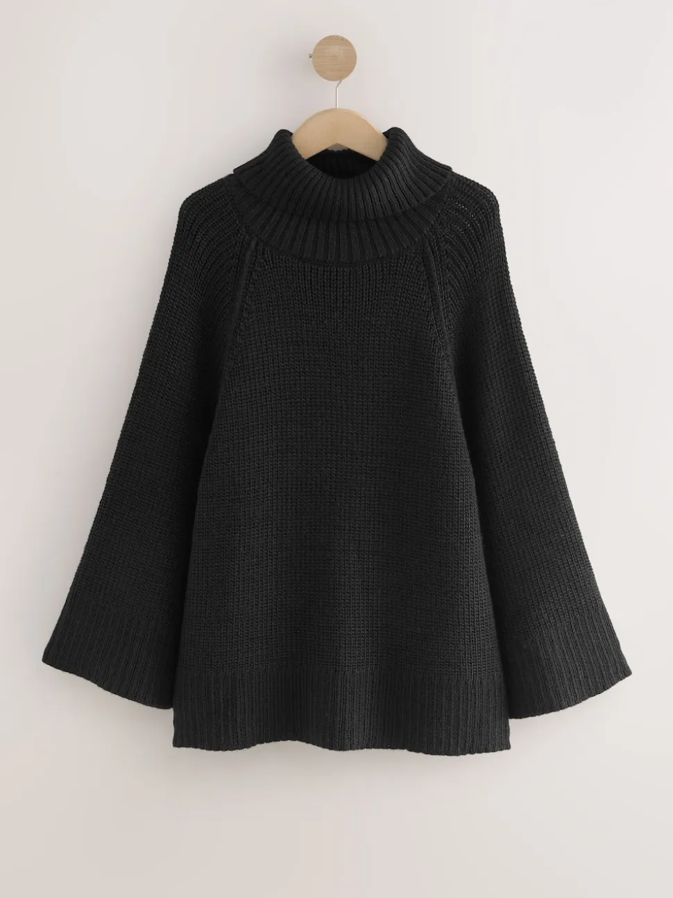 Noir - Poncho en maille côtelée à col roulé