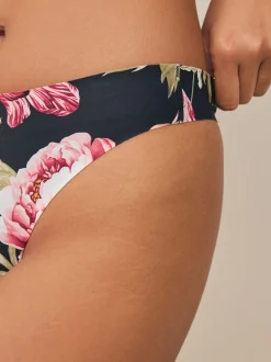 Noir / Praline nude / Rose fleuri - Lot de 4 culottes menstruelles Invisible Light Flow