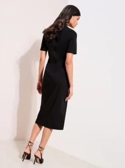 Noir - Robe mi-long Friends Like These extensible sculptante à boutons
