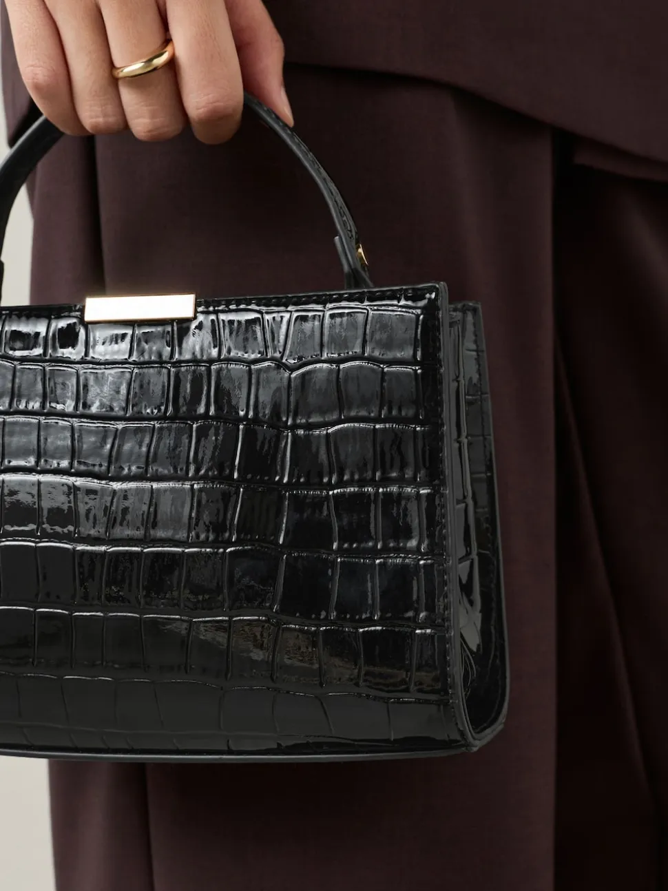 Noir - Sac à poignée supérieure effet Crocs