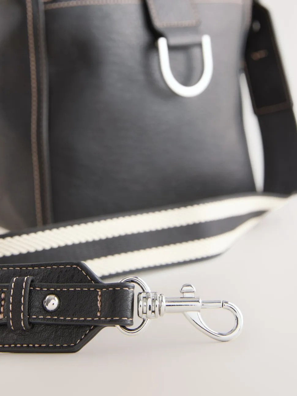 Noir - Sac messager structuré