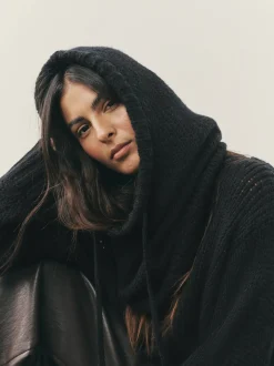 Noir - Snood à capuche en maille sans ornements avec laine