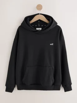 Noir - soi-même. Capuche