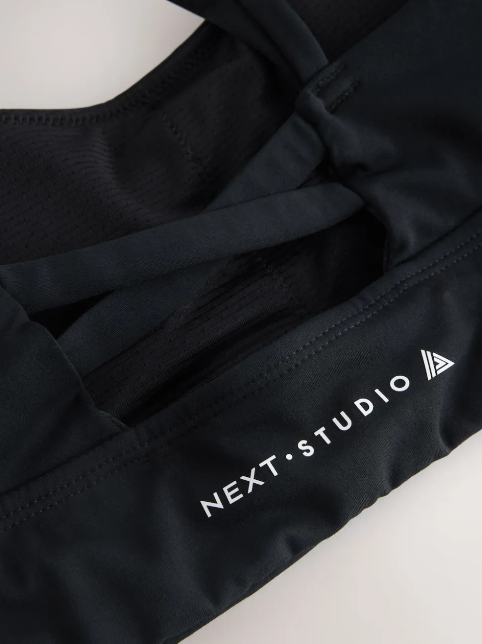 Noir - Soutien-gorge de sport à bretelles et dos à impact moyen