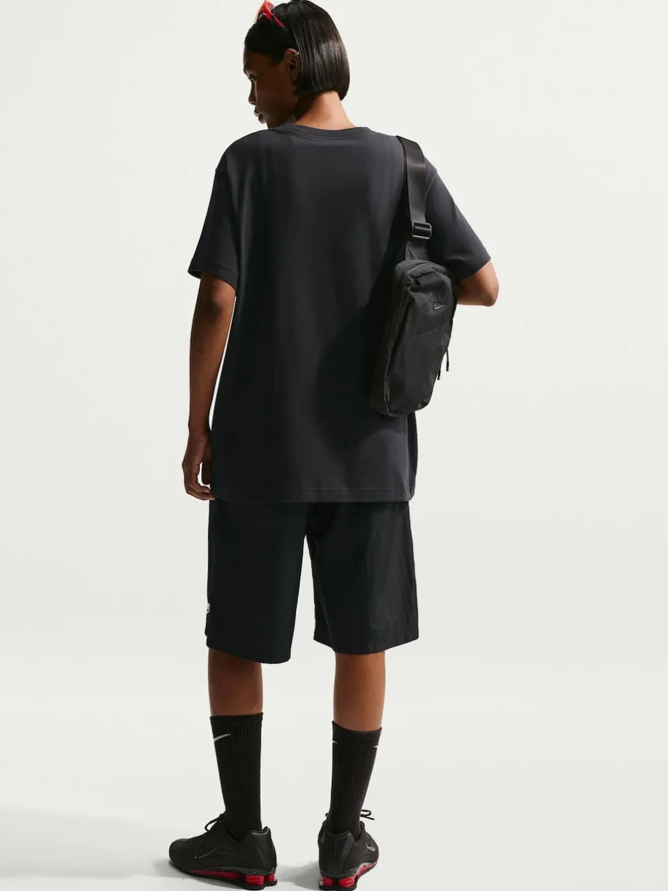 Noir - T-shirt surdimensionné Nike Vêtements de sport indispensable
