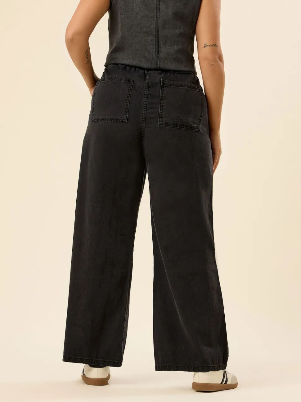 Noir - Yours Curve Jean Ample à coutures avant