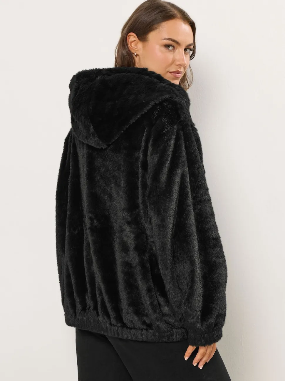 Noir - Yours Curve Polaire à capuche zippée en fausse fourrure