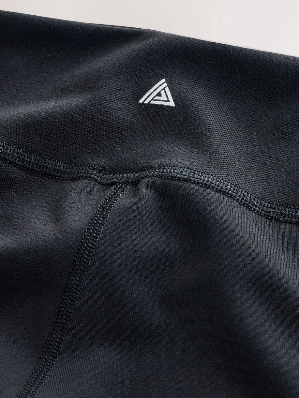 Noir avec poches - Short Sports Dry Tech Tummy Control