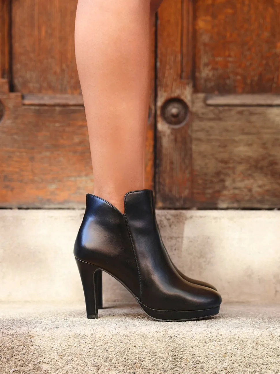 Noir en PU - Linzi bottines plates-formes Layara avec talons aiguilles