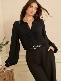Noir Feston - Chemise Love & Roses à manches longues boutonnée