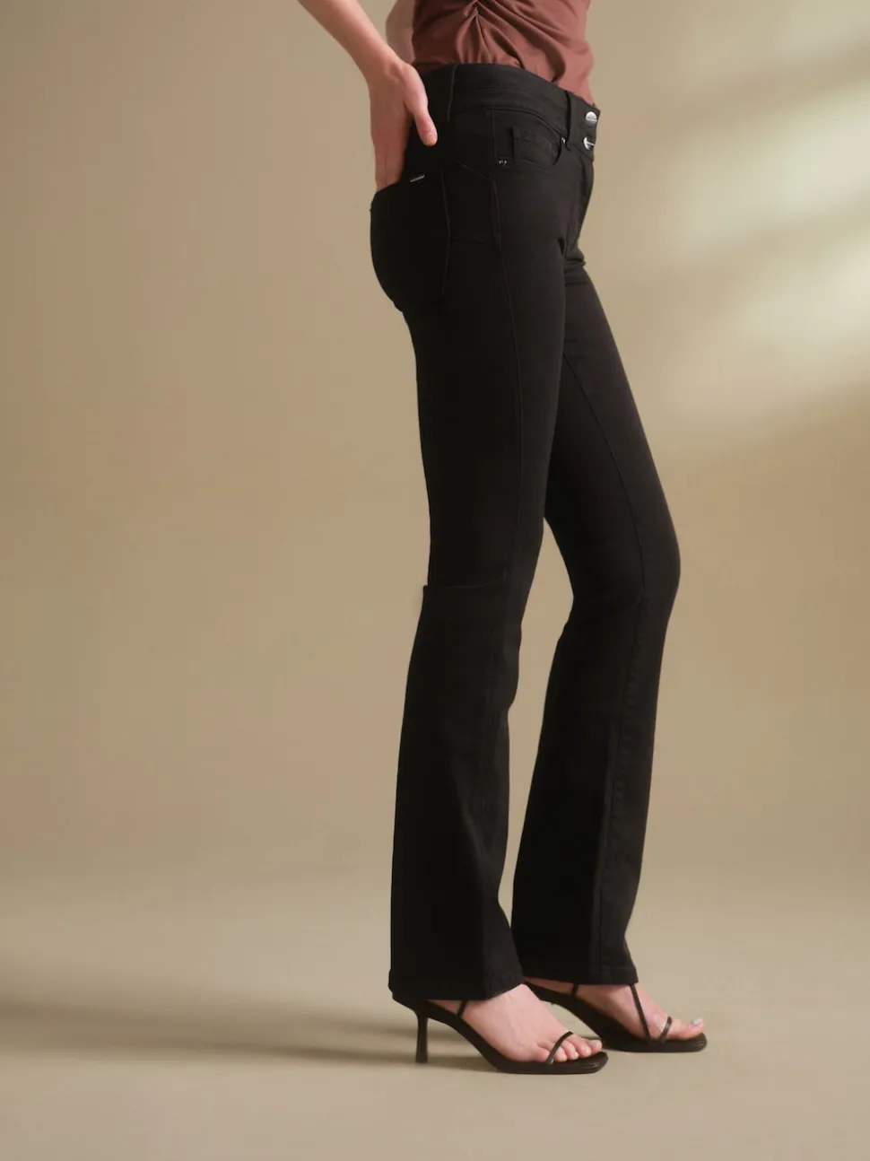 Noir épuré - Jean slim boot cut réhaussant