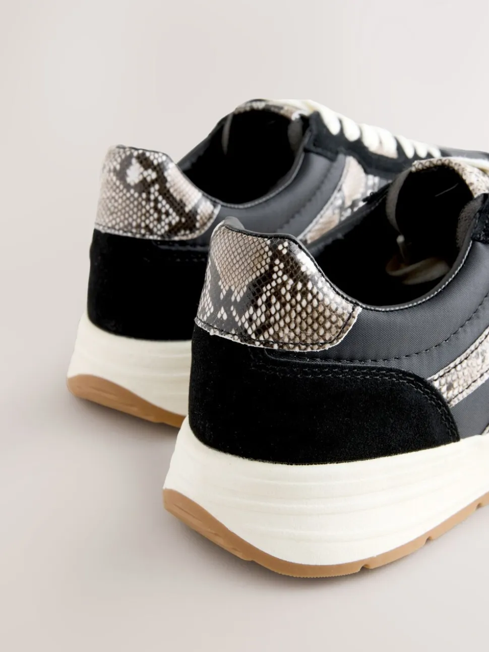 Noir/Animal - Baskets à lacets Forever Comfort® en cuir