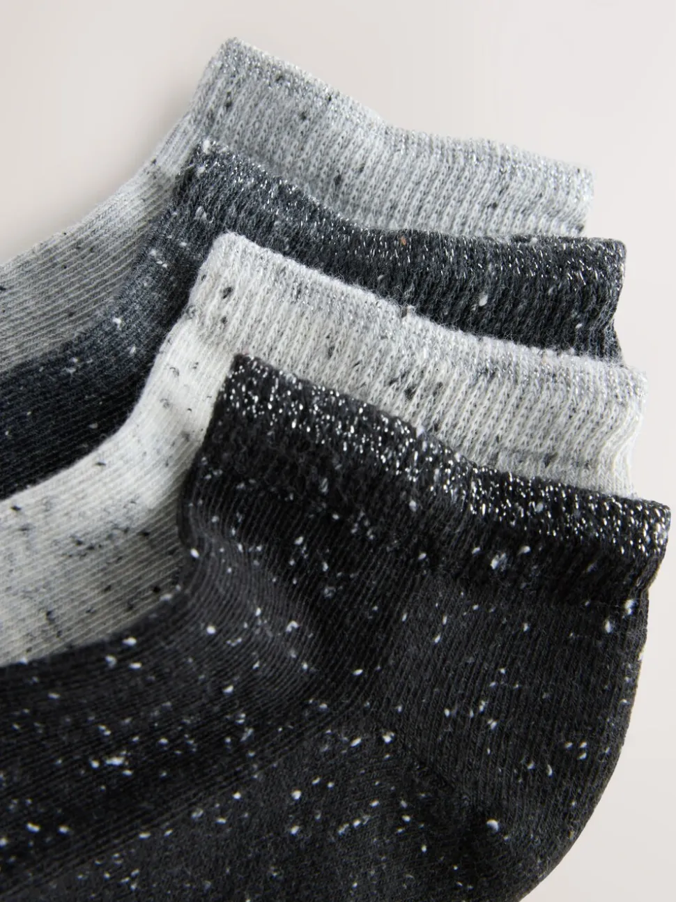 Noir/Blanc - Paquet de chaussettes à semelles coussinées de Neppy 4