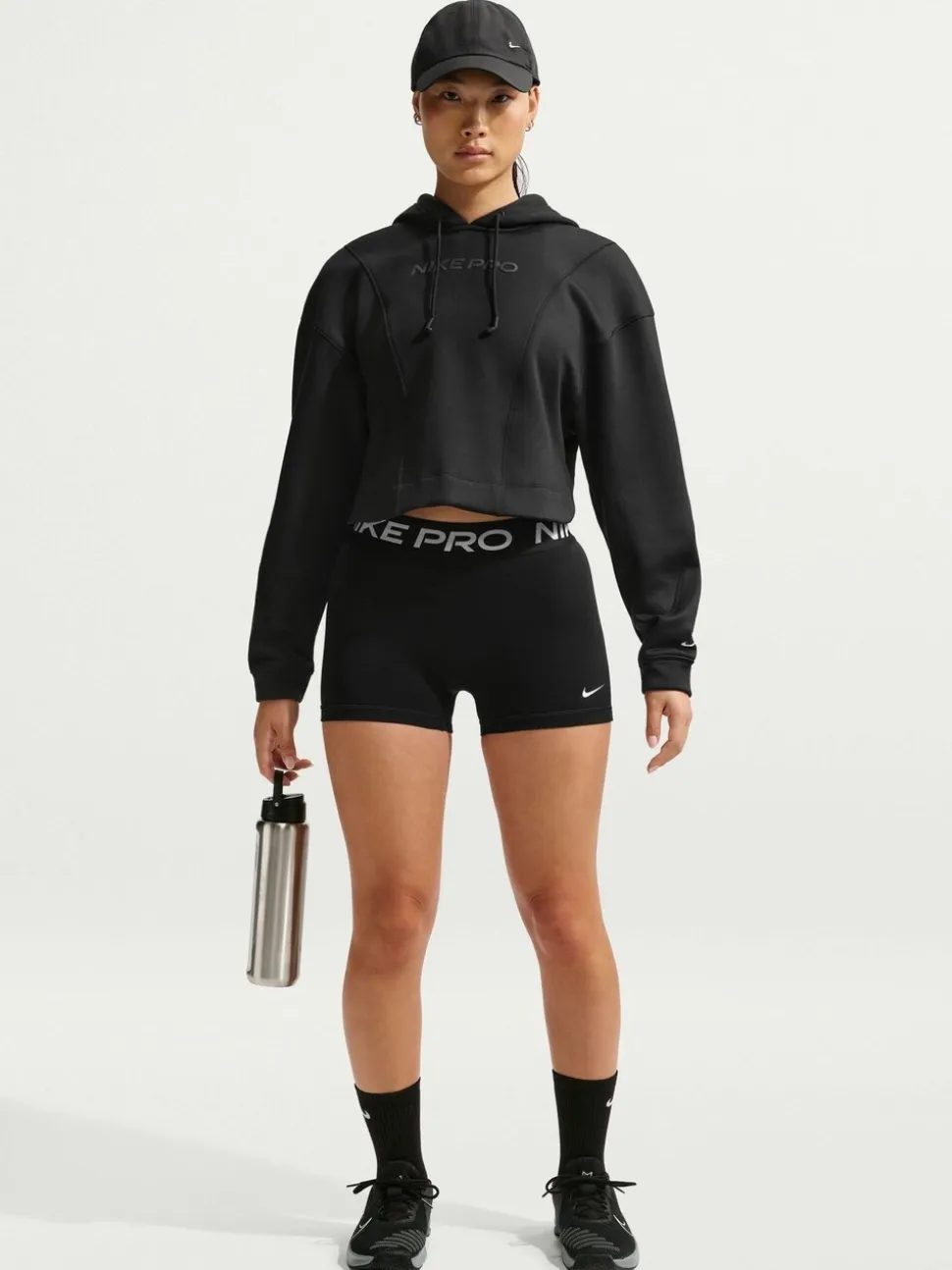 Noir/Blanc - Short motard Nike Pro Mid-Rise 3po
