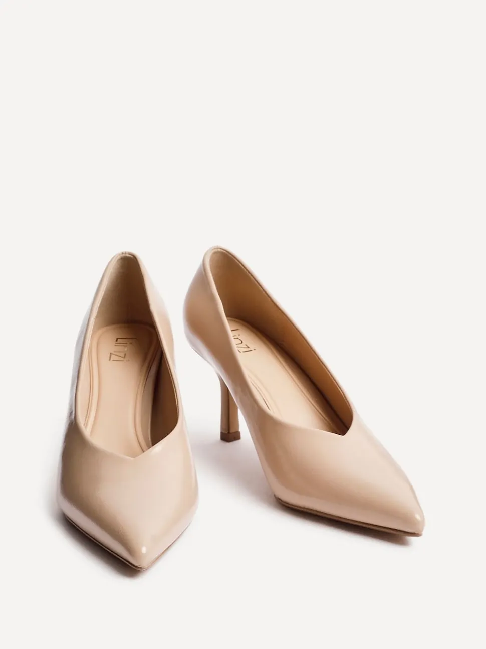 Nude - Linzi talons fermés en forme de V Bellamy