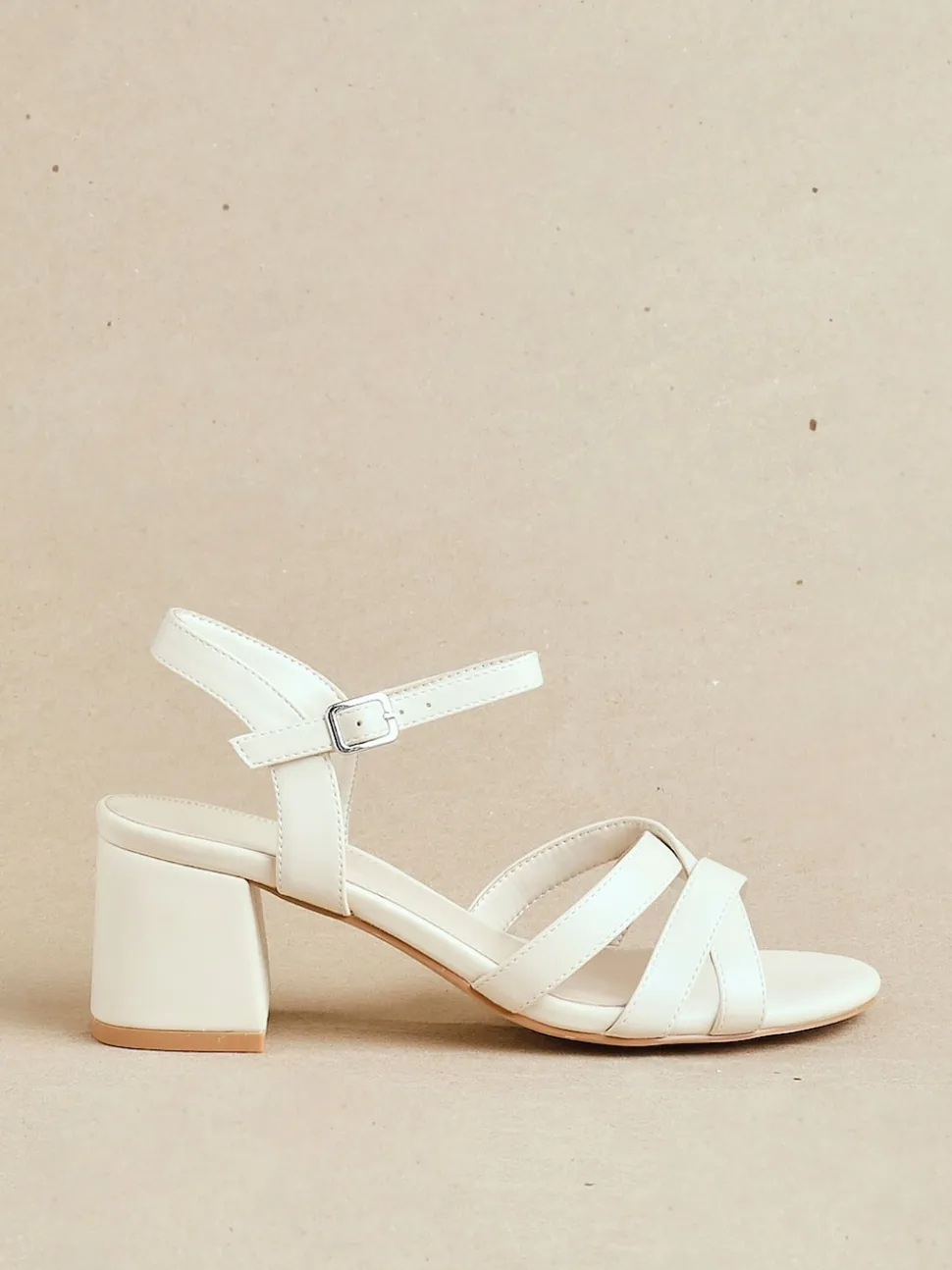 Nude - Sandales Linzi Flair à talons avec bretelles croisées sur le devant