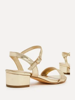 Or - Linzi Kezzi à peine là Sandales à talons bas