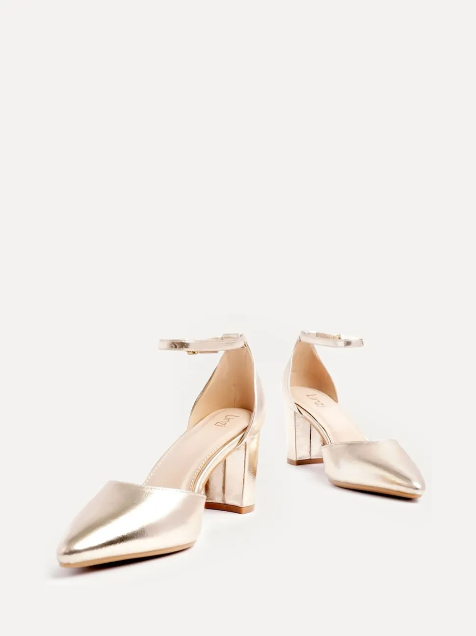 Or - Linzi Leona Closed Back Court Block talons