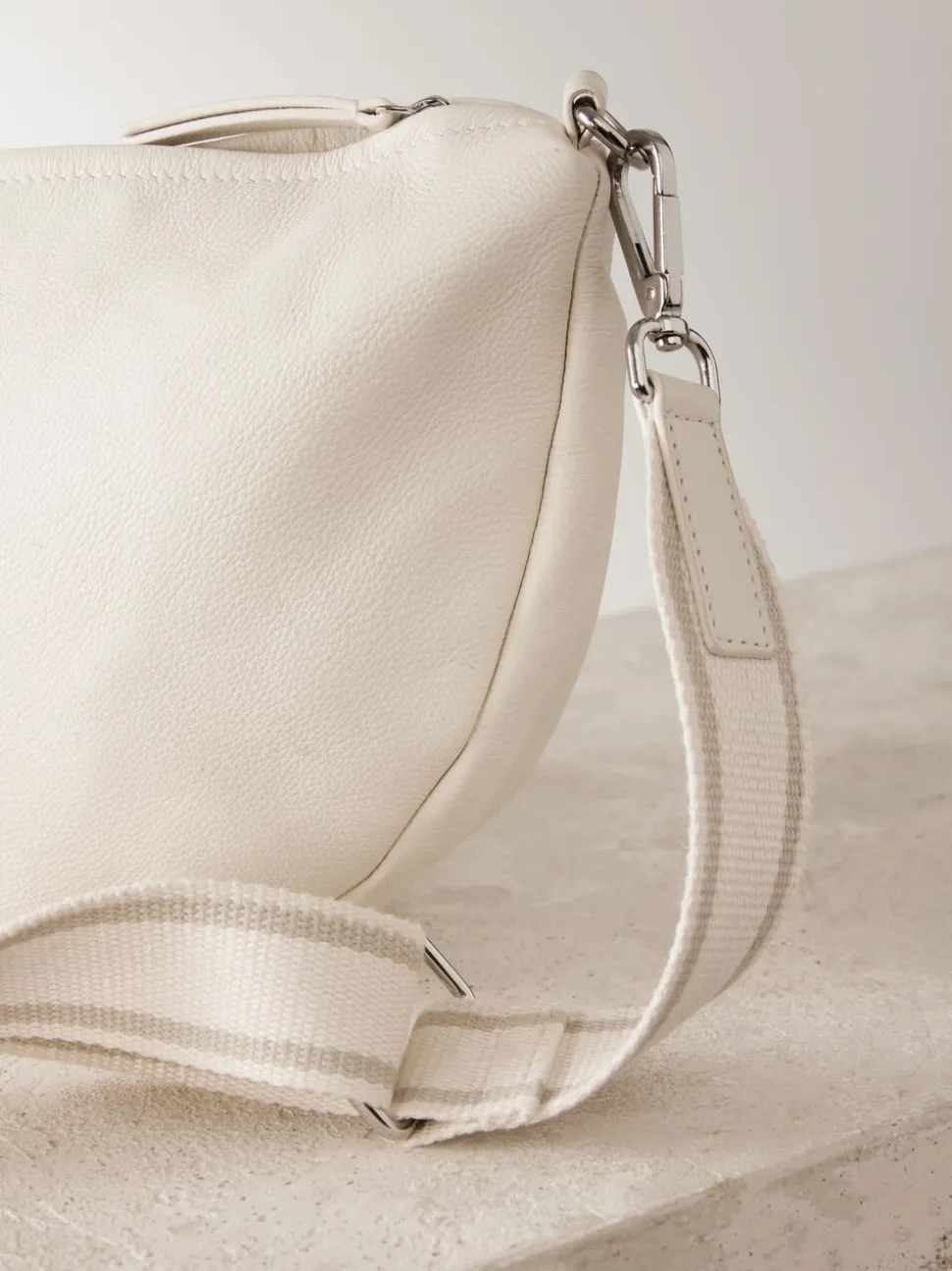 os - Sac cross-body en cuir Sling