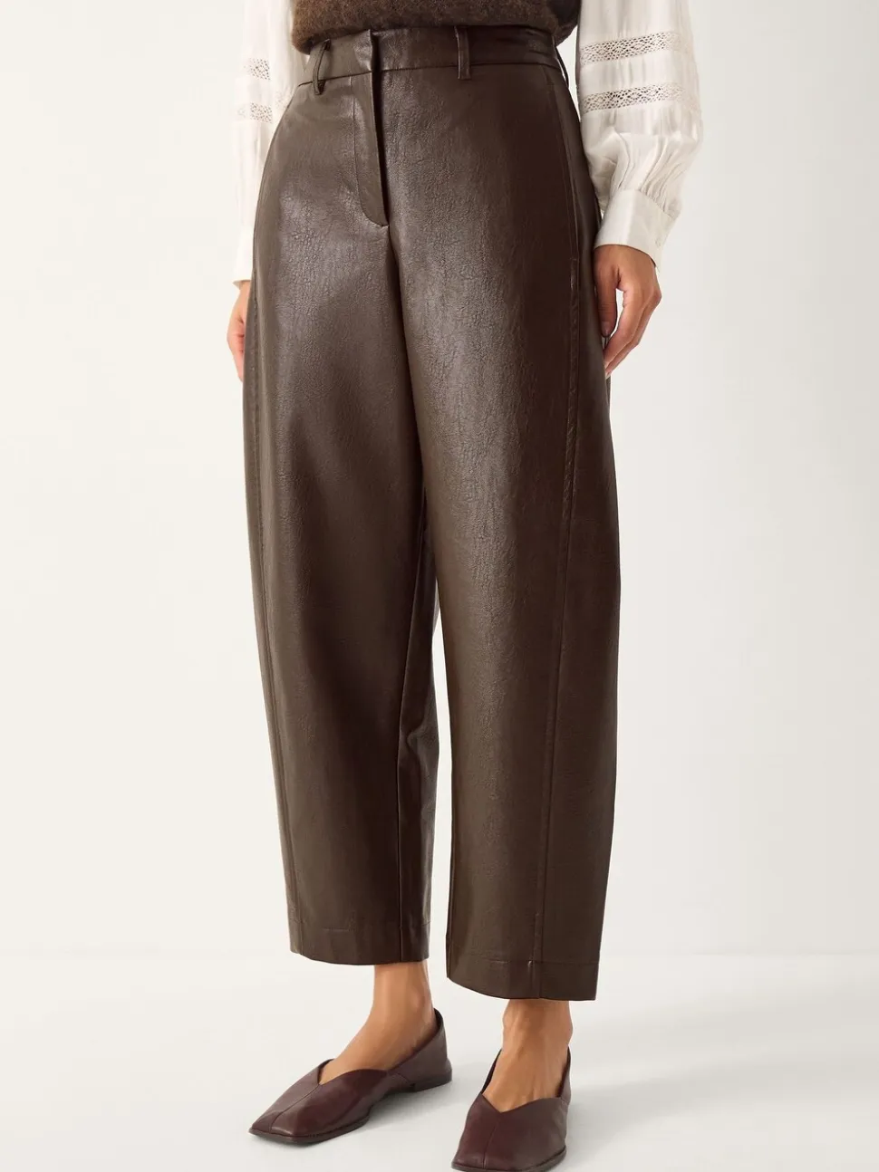 Pantalons Monsoon Tara en faux cuir