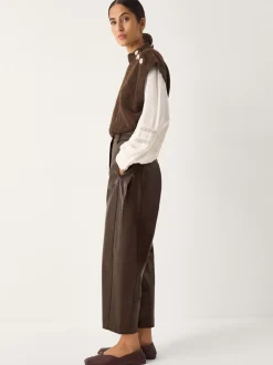 Pantalons Monsoon Tara en faux cuir