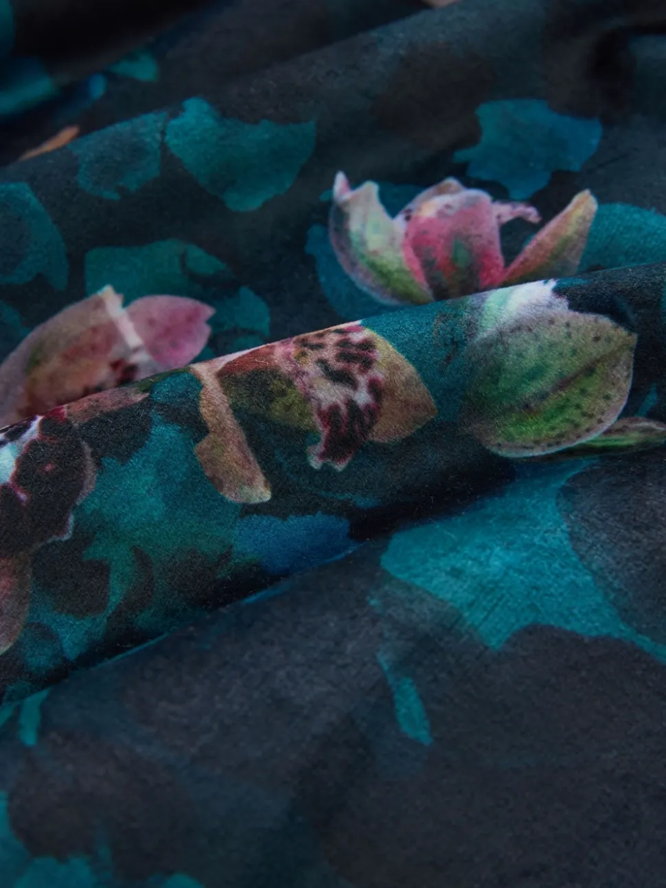 Peignoir B by Ted Baker bleu canard foncé fleuri