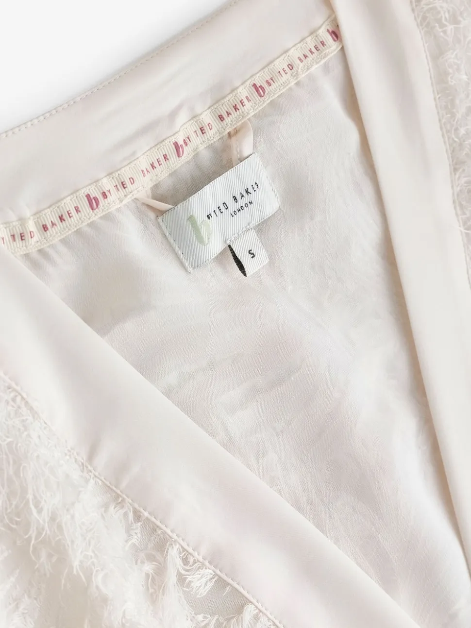 Peignoir B by Ted Baker ivoire à plumes
