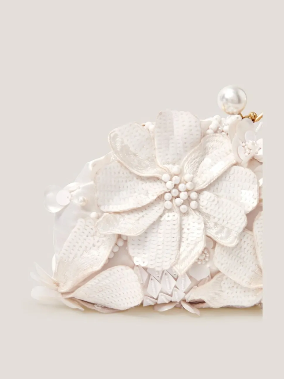 Pochette Monsoon Suvi avec ornements floraux