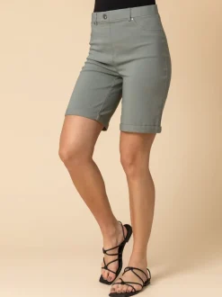 Poire verte - Short Roman extensible à revers