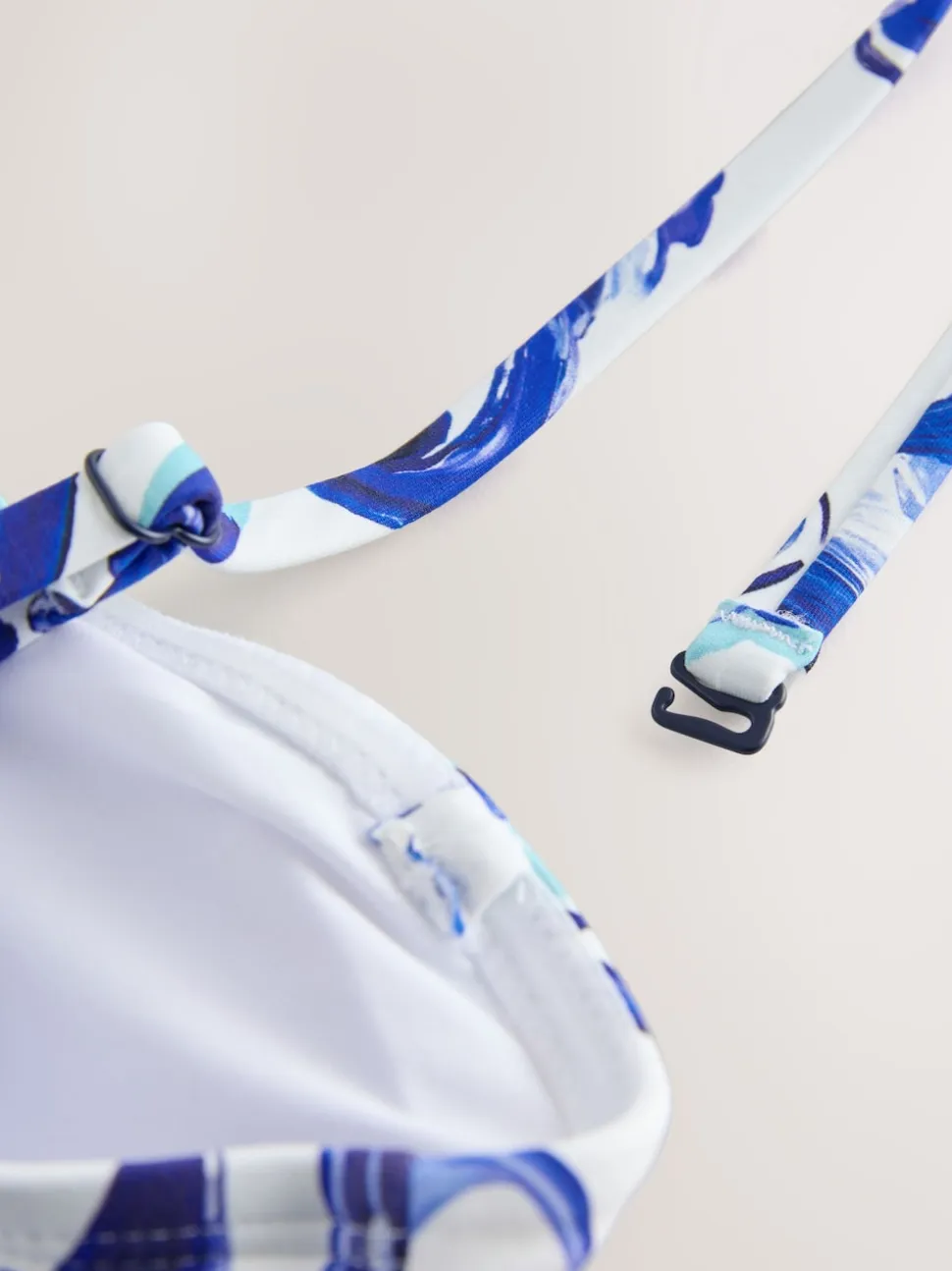 Porcelaine blanc/bleu - Haut de bikini bandeau sans armatures
