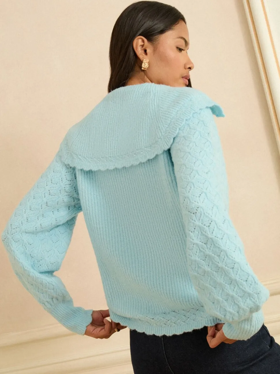 Pull Love & Roses en maille à col