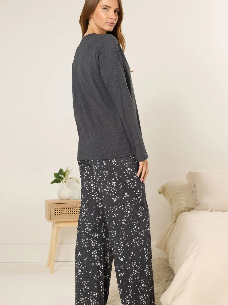 Pyjama M&Co Night Sky à Manches longues et Jambe large en Ensemble
