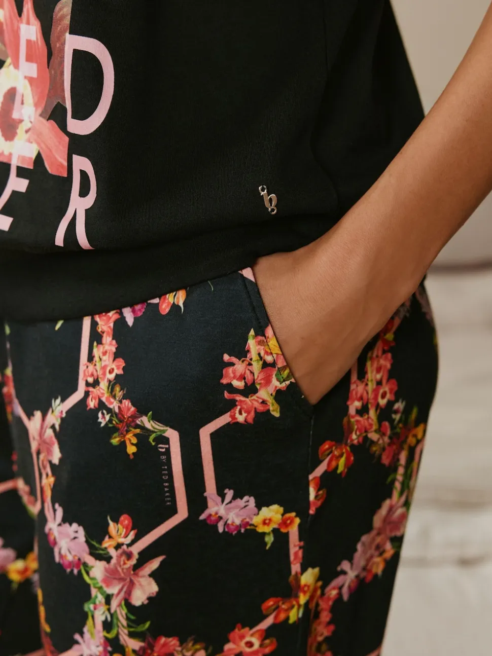 Pyjamas B by Ted Baker noirs fleuris