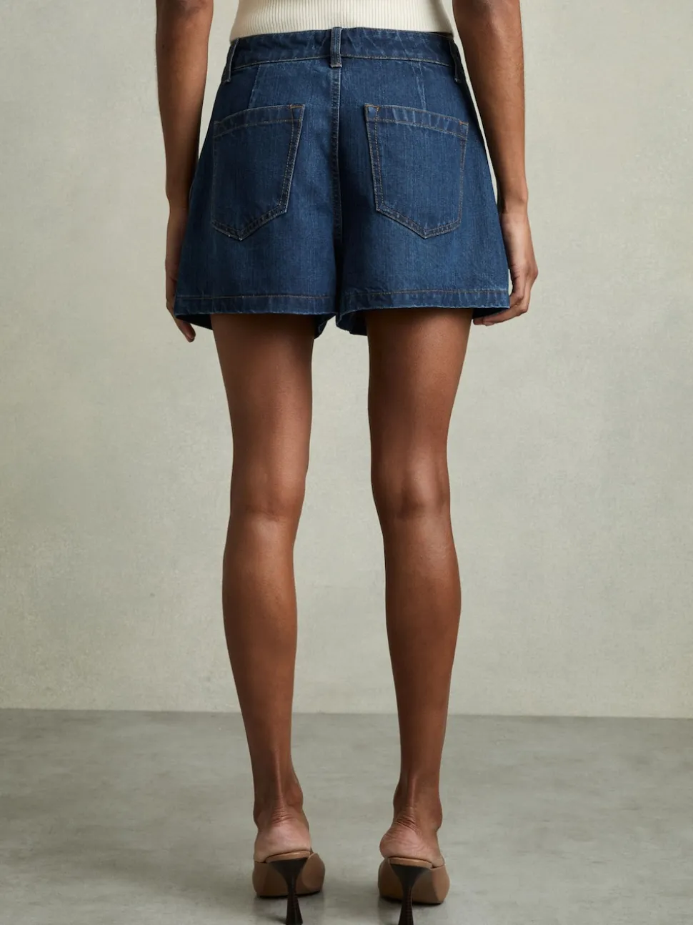 Reiss Denim Short plissé Raymond