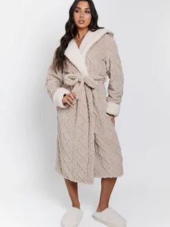 Robe de chambre mi-longue Loungeable à capuche et découpes en maille torsadée