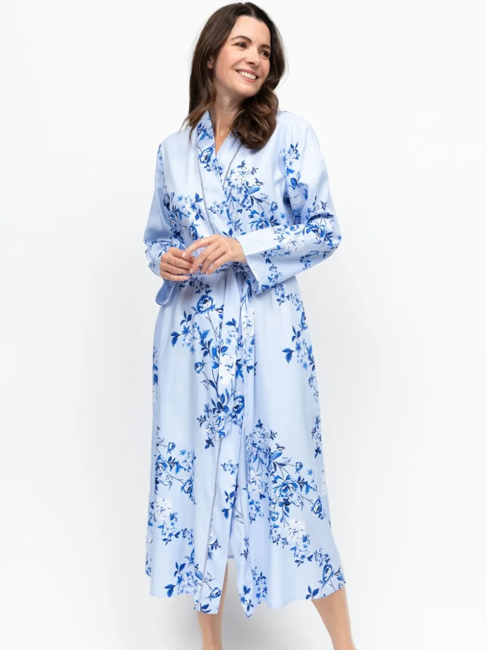Robe de chambre Nora Rose à imprimé fleuri avec manches longues et empiècement en dentelle