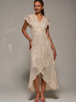 Robe longue à manches courtes et sequins Jolie Moi volants