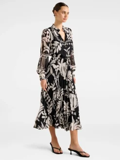Robe mi-longue Forever New Annabel boutonnée