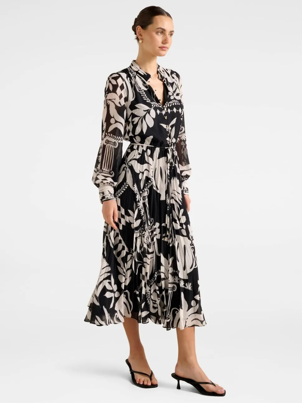 Robe mi-longue Forever New Annabel boutonnée