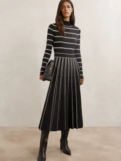 Robe mi-longue Reiss Amber à rayures plissée en maille