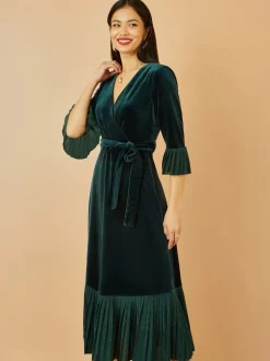 Robe mi-longue Yumi Velvet avec ourlet contrastant