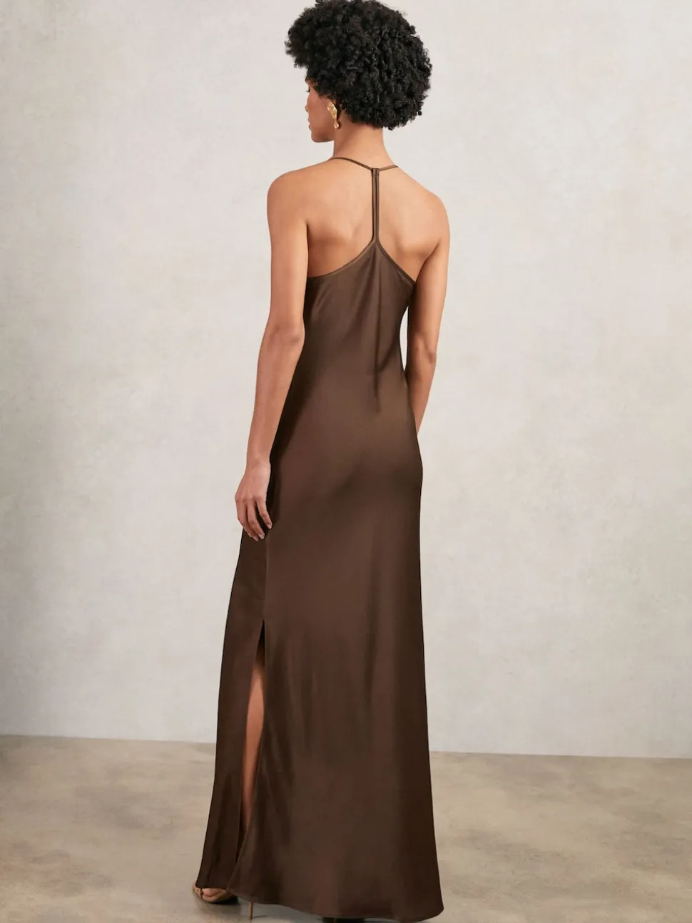 Robe nuisette Reiss Maisley en satin à col bénitier