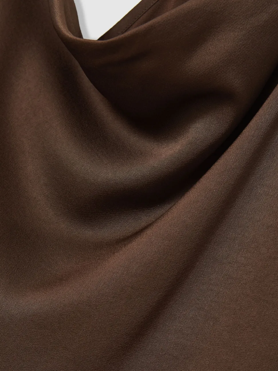 Robe nuisette Reiss Maisley en satin à col bénitier