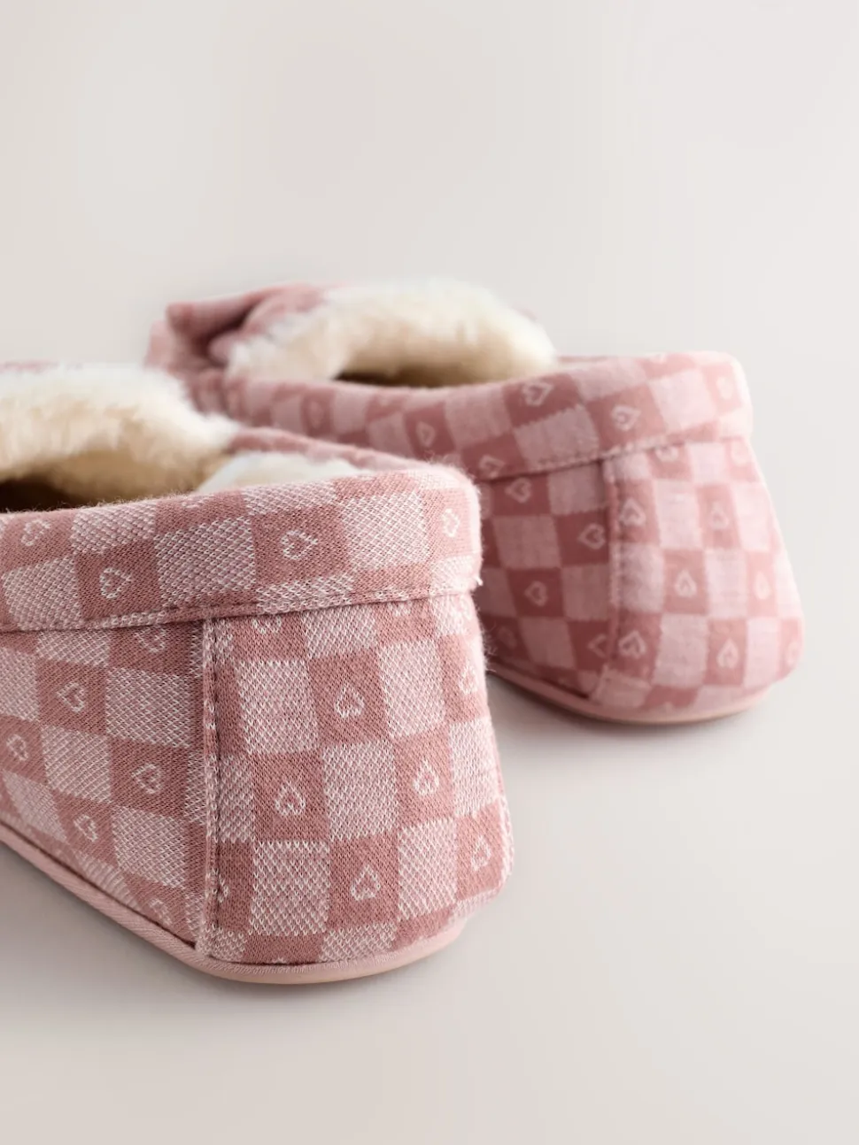 Rose - Chaussons mocassins à carreaux cœur