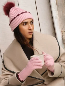 Rose - Ensemble bonnet et Gants Love & Roses à pompon côtelé bordé de pétoncles