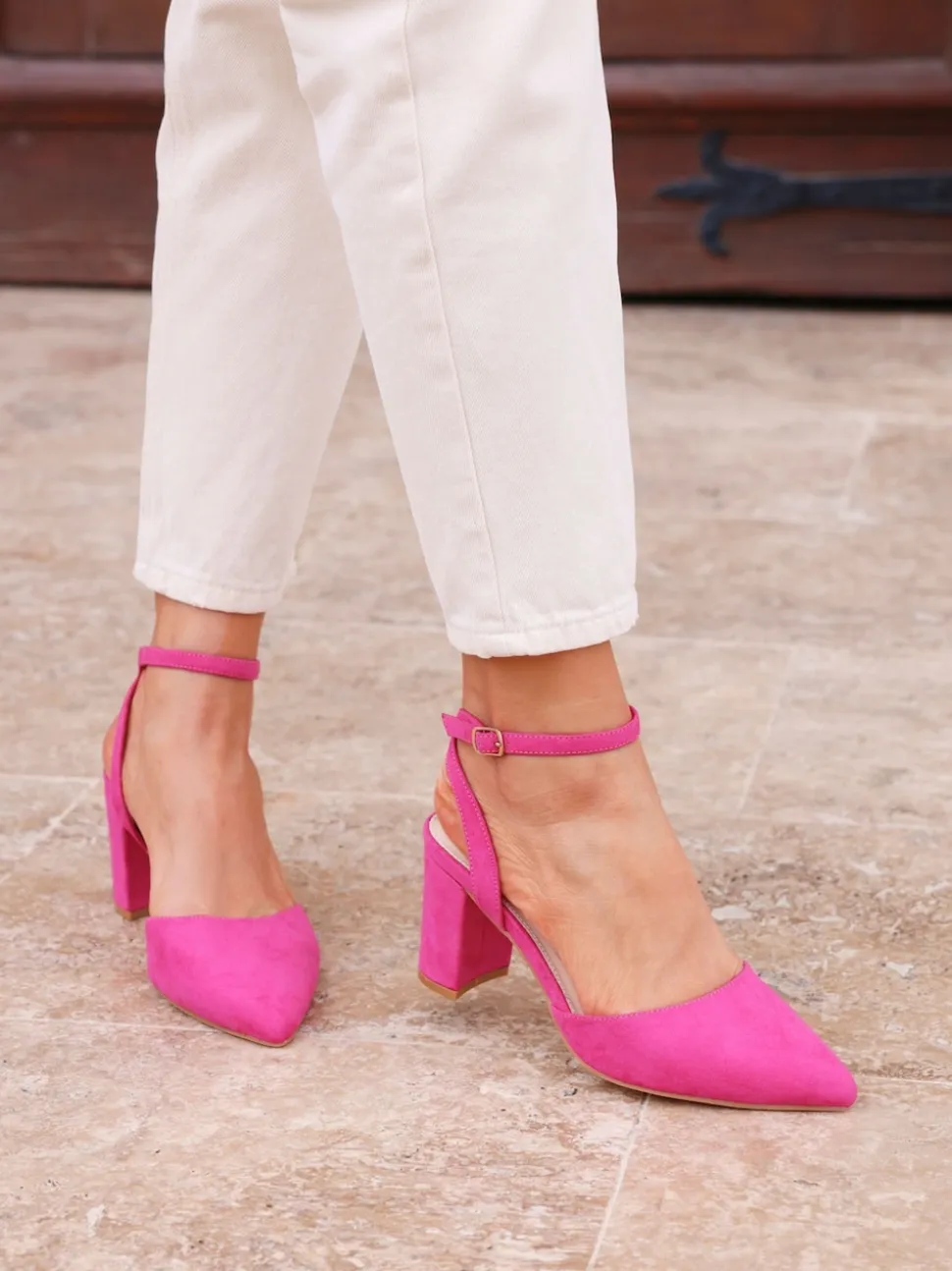 Rose - Linzi Larsa Coupe large Pointed Toe Escarpin