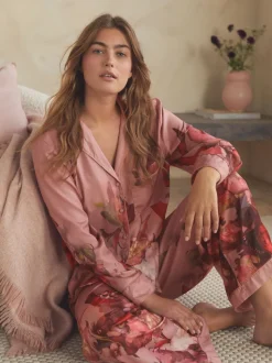 Rose - Pyjama boutonné B by Ted Baker en satin